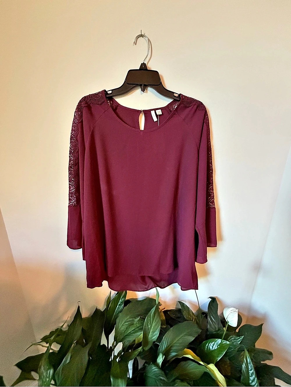 CATO Lace Sleeve Blouse in Purple Size 18/20 NWT